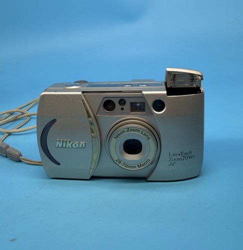 Nikon lite touch - touch, zoom