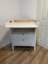 Wickeltisch/kommode mit