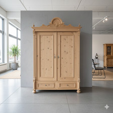 27985 Kleiderschrank