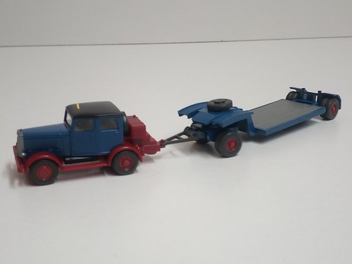 Hanomag 100 mit - st,