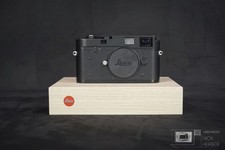 Leica 10370 black - leica, typ