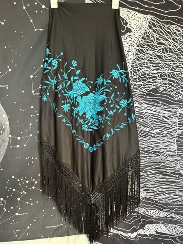 Medium black and turquoise - black,