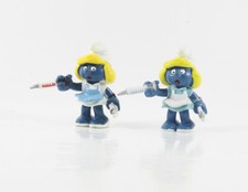 Schlumpf Schlümpfe === 2.0139 === 2 x Krankenschwester Schleich