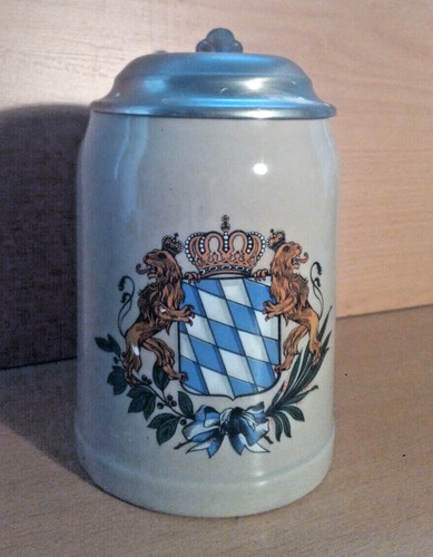 Bayerischer bierkrug mit - bierkrug,