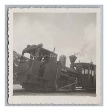 Steam Locomotive - Train Wagon