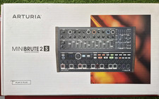 TOP WIE NEU Arturia Minibrute