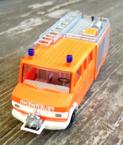 Feuerwehr mercedes 508d - t2,