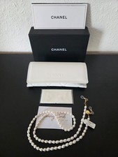 CHANEL Brillenetui weiß mit