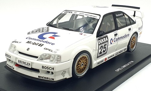 Werk83 maßstab diecast - 1:18,