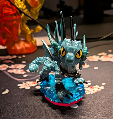 Skylanders trap team echo - skylanders,