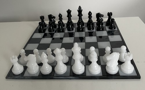 Schachspiel marmoroptik - schachspiel,