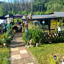 Wohnwagens mit vorzelt - mit,