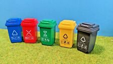 Mülltonnen Gelb, Rot, Grün