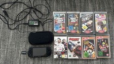 Sony PSP Playstation Portable Konsole + 8 Spiele (Akku Defekt)