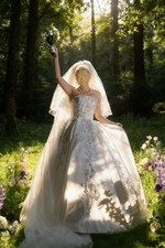 Elegantes Satin Brautkleid