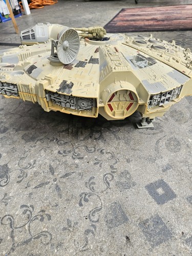 Star wars millennium falcon - star,