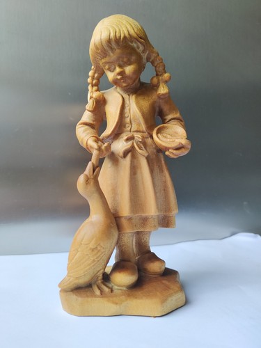 Holzschnitzerei figur mädchen - holzschnitzerei,