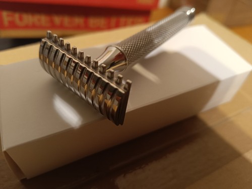 Dscosmetics safety razor - x2,