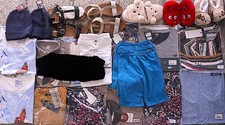 25 x Shirts / Sandalen/