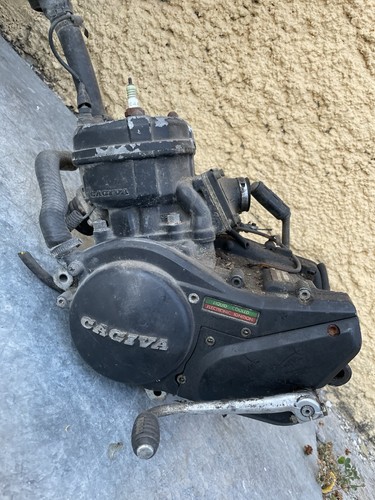 Kompletter motor cagiva - kompletter, rote
