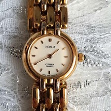 CITIZEN NOBLIA Damenuhr