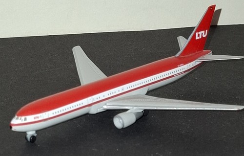 Herpa wings 500 ltu boeing - herpa,