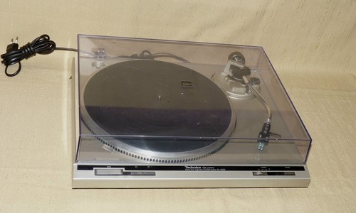 Technics q202 quartz - -,