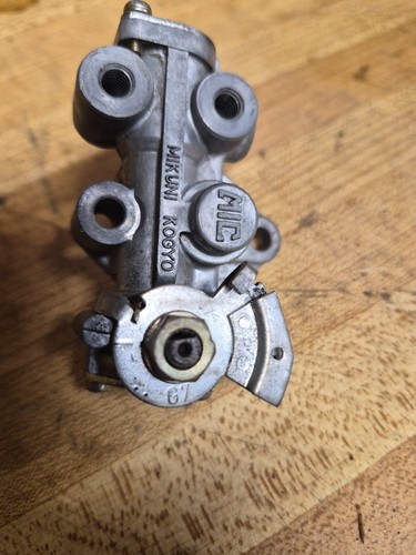 Kawasaki 100 oil injection - oil,