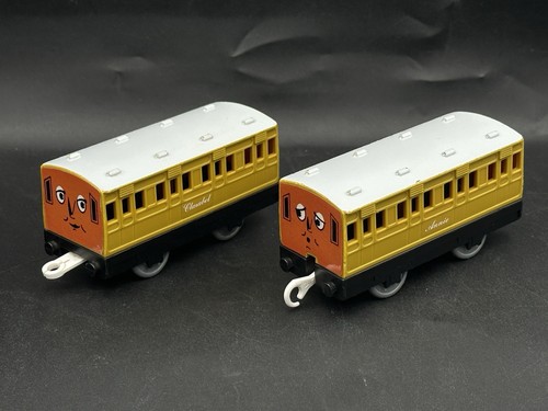 Thomas tomy trackmaster annie - trackmaster,