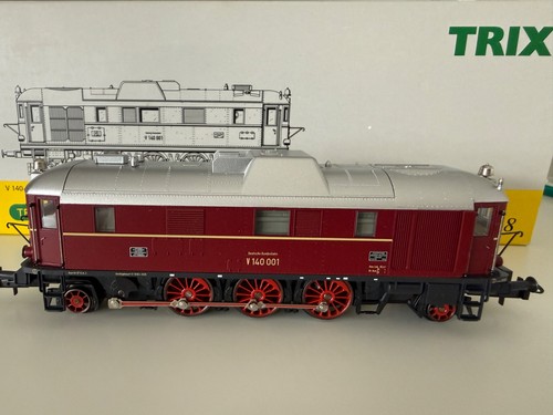Trix diesellok v140 001 - trix, drg