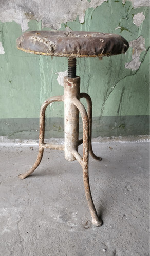 Antik industrial art deco - art,