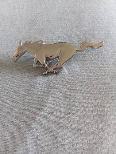 Ford mustang emblem - ford,