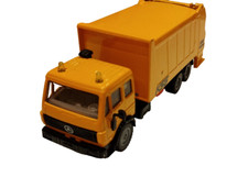   SIKU 2926   Mercedes 2232