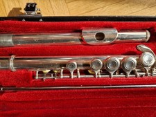 Querflöte gebraucht Yamaha 211s, gute Polster, müsste eingestellt werden