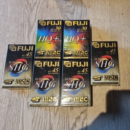 Fuji vhs camcorder - 6,