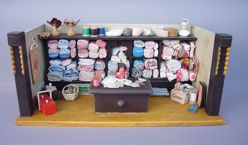 Alter kleiner puppenstuben - alter,