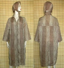 REGENMANTEL - REPTILIEN-MUSTER