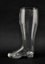 9335037-d  Großer Glas