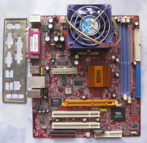 Pcchips m851 ver - 1.3a, cpu