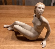 Kuntporzellan Metzler & Ortloff  Frau 