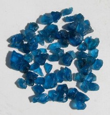 Apatit blau, Rohedelsteine