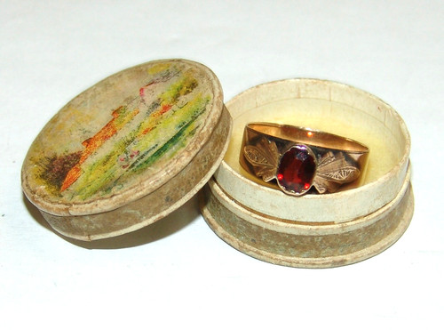 Ein ring gold 333 und - ring, granat