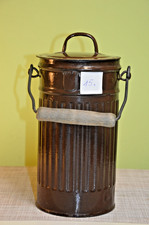 Dt. Gasmaskendose, 2. WK, nach 1945 Umbau zu email. Kanne