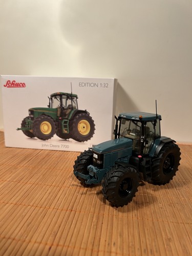 Schuco john deere - john, 7700