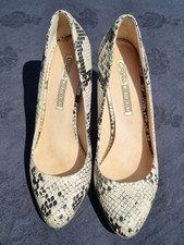 Buffalo London Echtleder Pumps