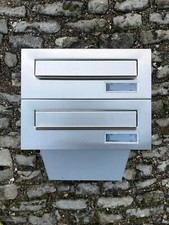 2x Einbaubriefkästen