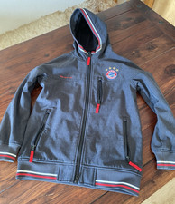 -  Bayern München *