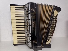 Akkordeon HOHNER TANGO IV Bj