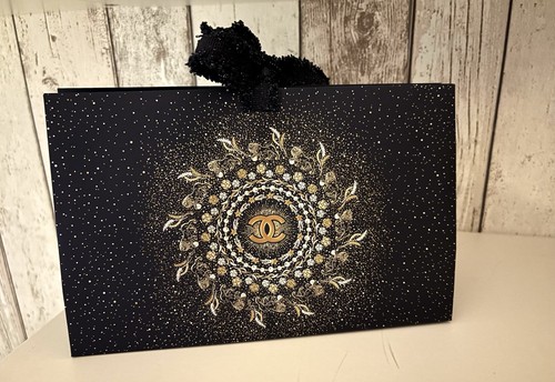 Chanel 2025 xmas edition - xmas,