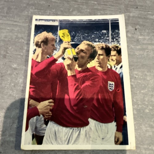 Bobby moore england - moore,